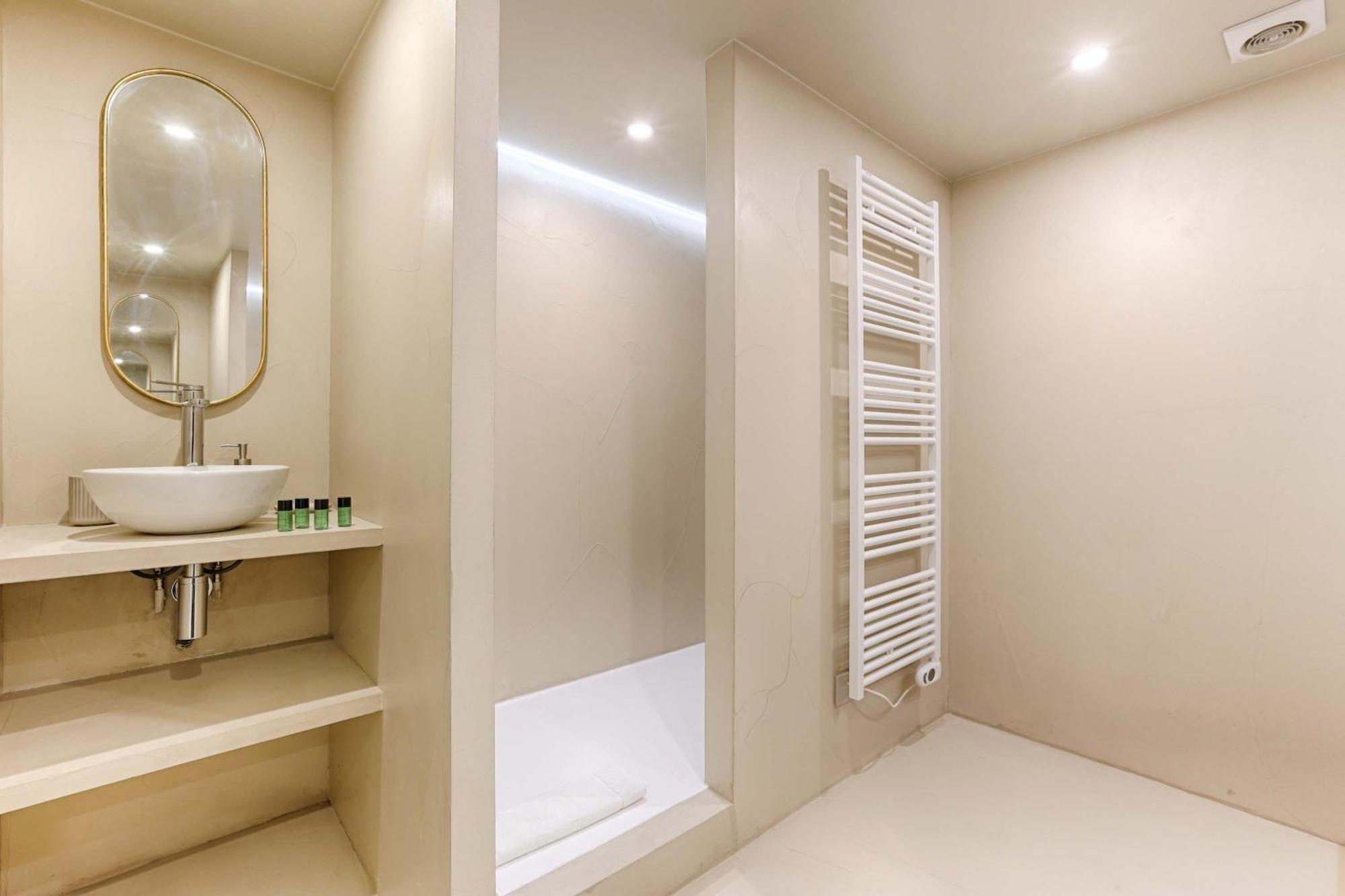 - Roquette - Marais Appartement *